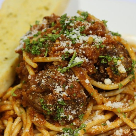 Spaghetti w/ Meatballs